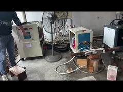 Máy xử lý nhiệt kim loại 60KW tần số biến động 10-50khz với máy làm mát công nghiệp