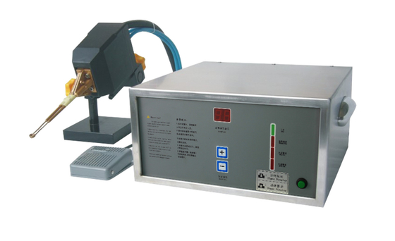 DVD nhỏ tần số siêu cao 1-2Mhz Thiết bị nóng chảy cảm ứng để làm nóng vật liệu mỏng